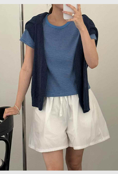 A42.瘦瘦歐膩滾邊條紋TEE