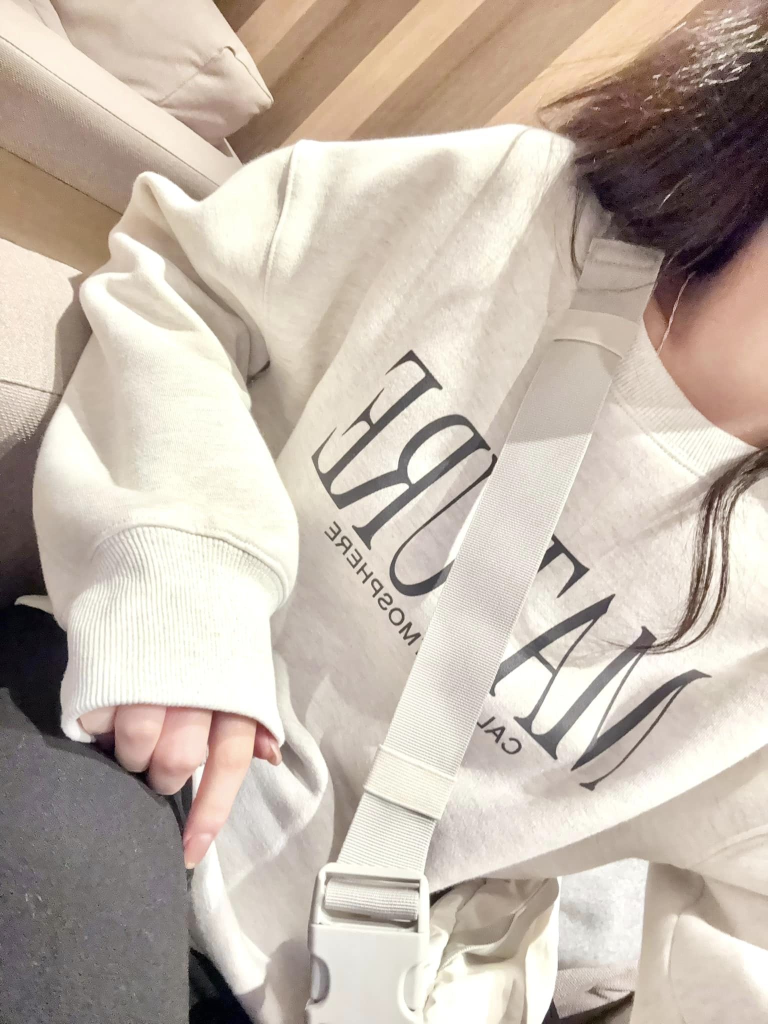 NG品漂亮歐膩MATURE磨毛衛衣