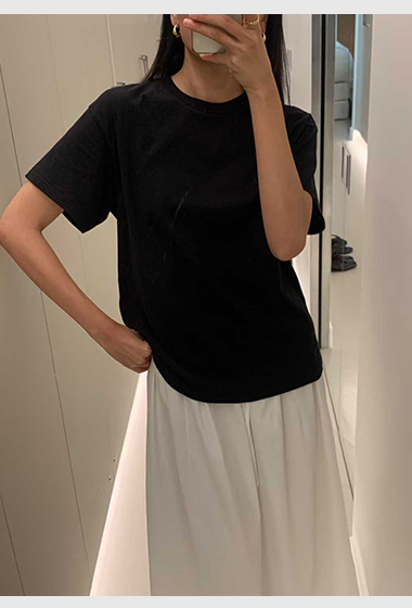 A71.清爽家亮眼短袖素TEE