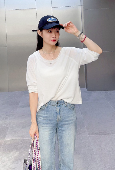 B42.女孩短版捲邊領薄長袖