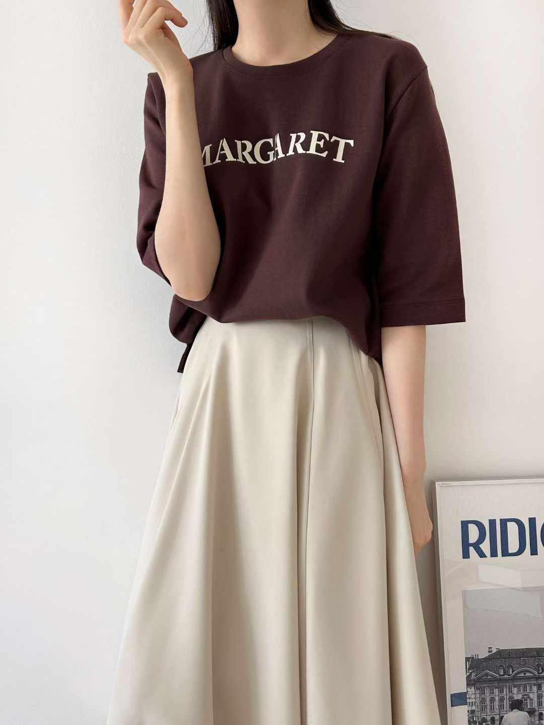 C22.秋韻MARGARET印字TEE