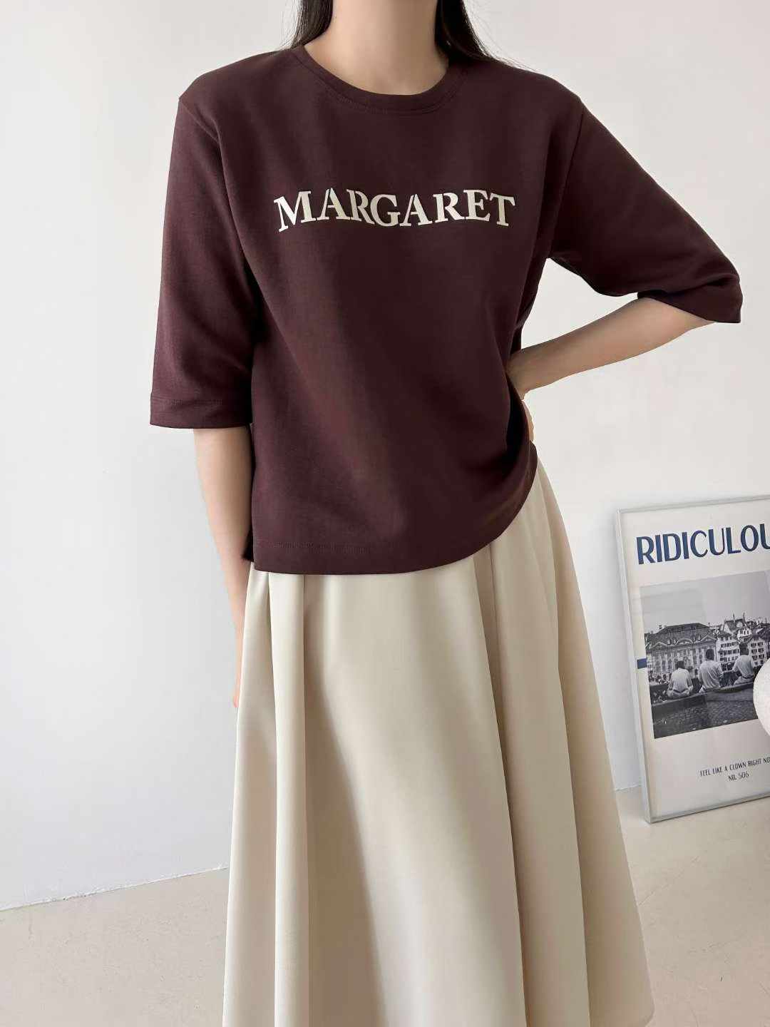 C22.秋韻MARGARET印字TEE
