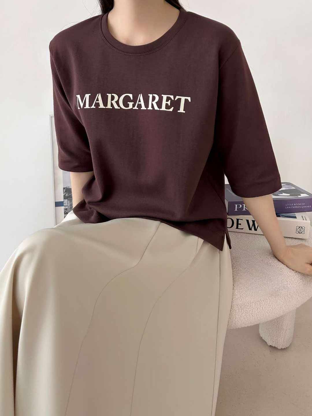 C22.秋韻MARGARET印字TEE