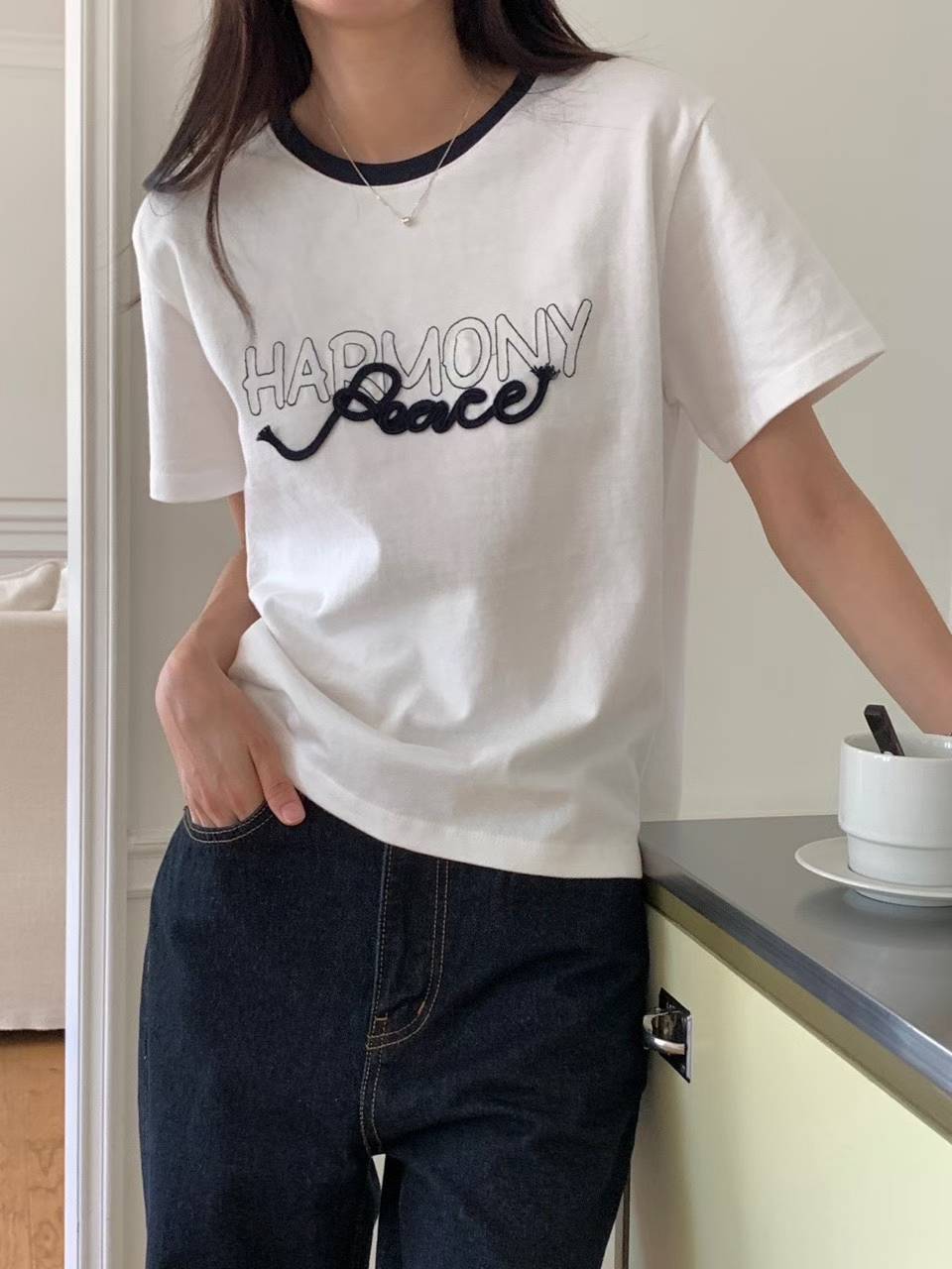 A05.特色立體字母短TEE