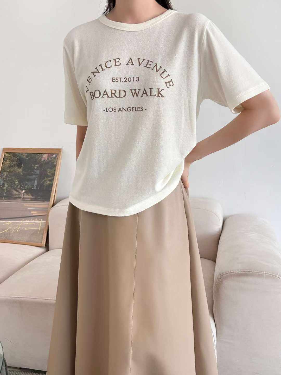 C30.韓國柔軟Q彈印字TEE