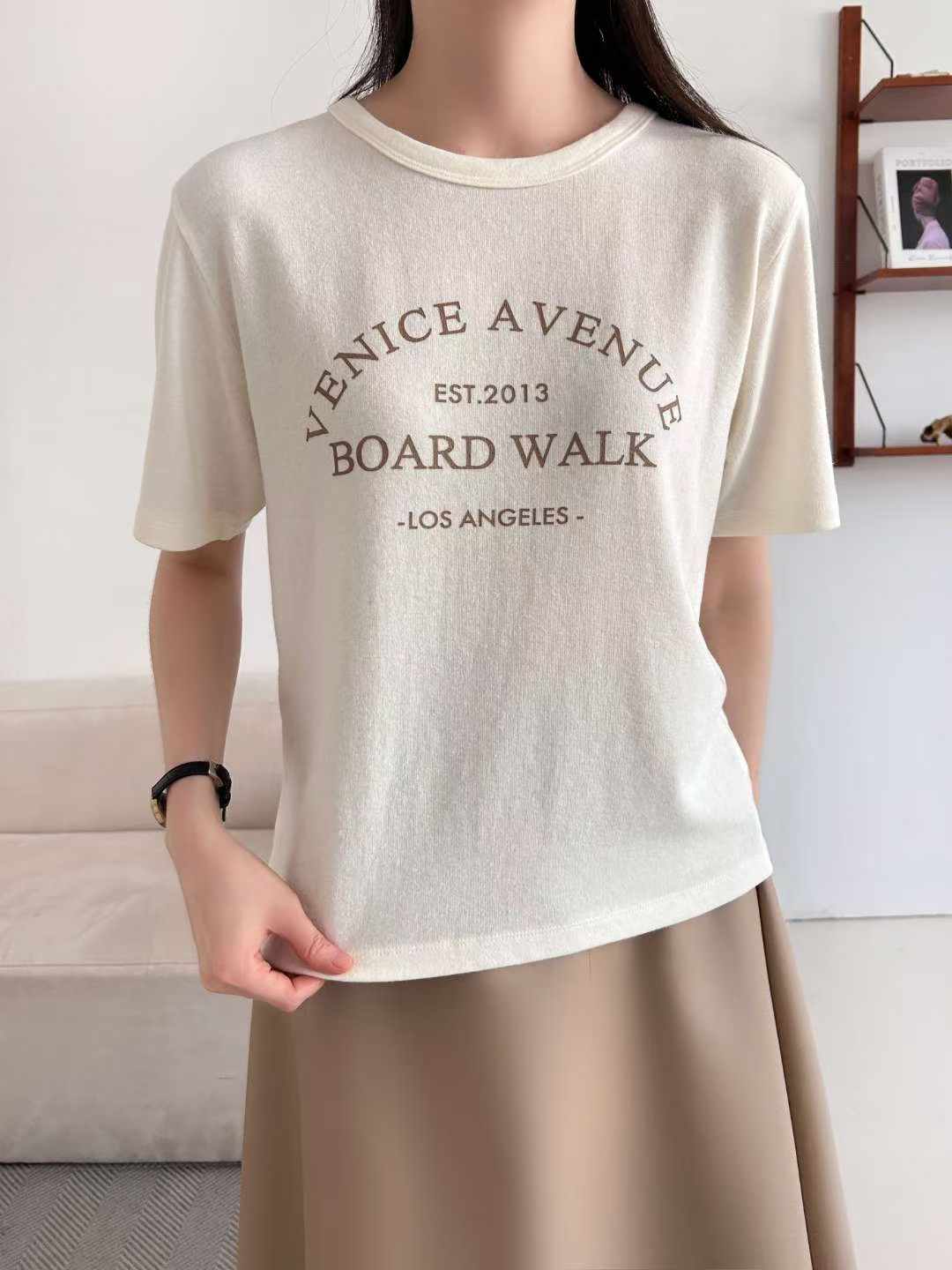 C30.韓國柔軟Q彈印字TEE