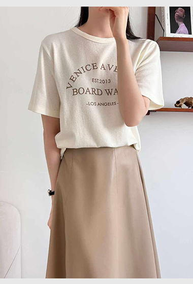 C30.韓國柔軟Q彈印字TEE