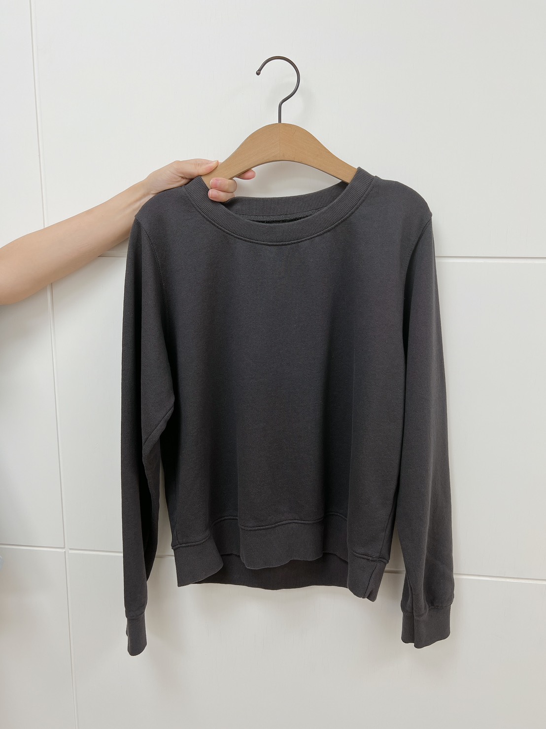 A08.卜派家基本款圓領素色TEE
