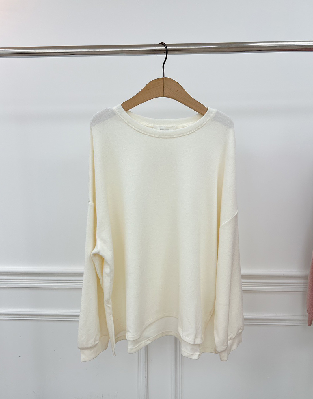 B12.糖果色Q軟舒適落肩TEE