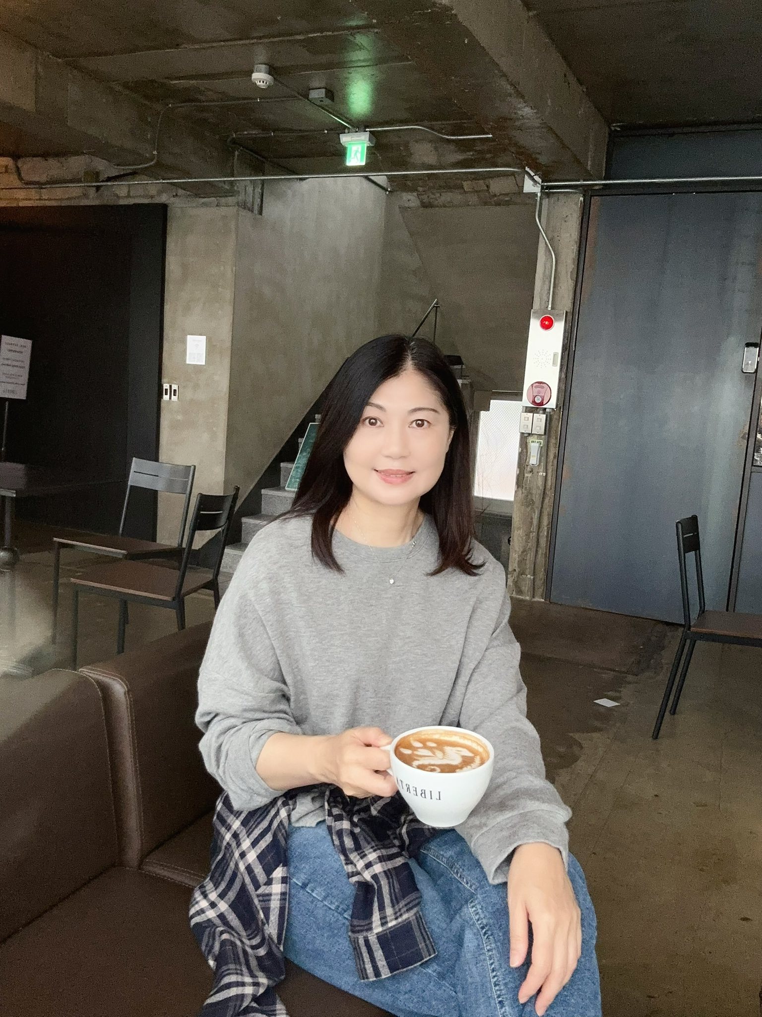 糖果色Q軟舒適落肩TEE