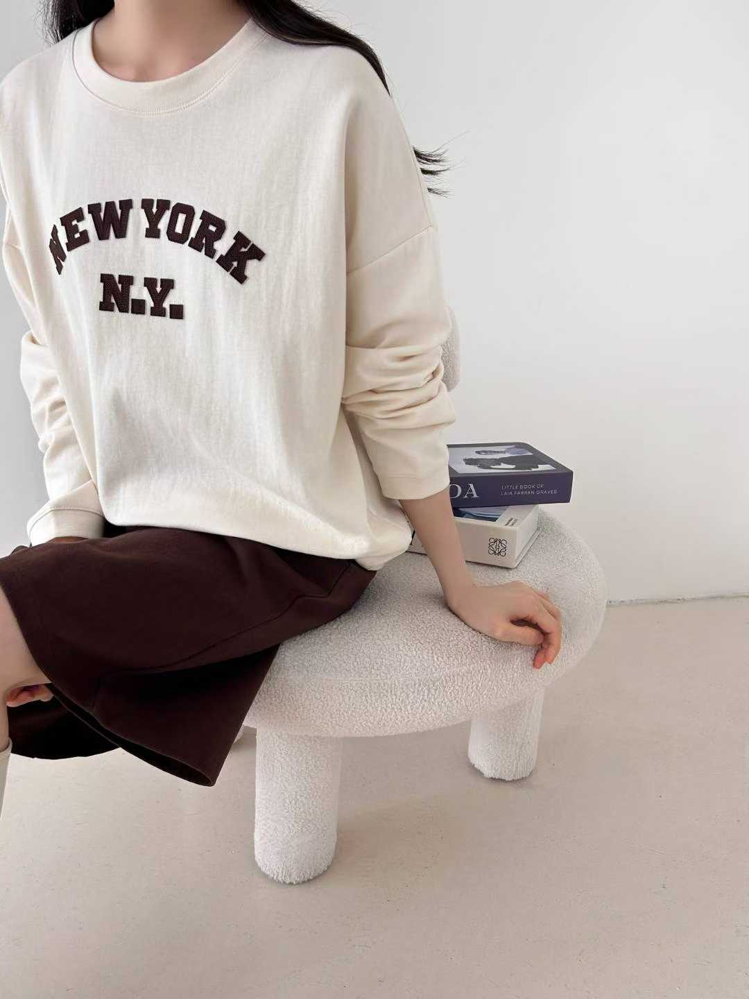 B14.NEW YORK貼布繡大學TEE