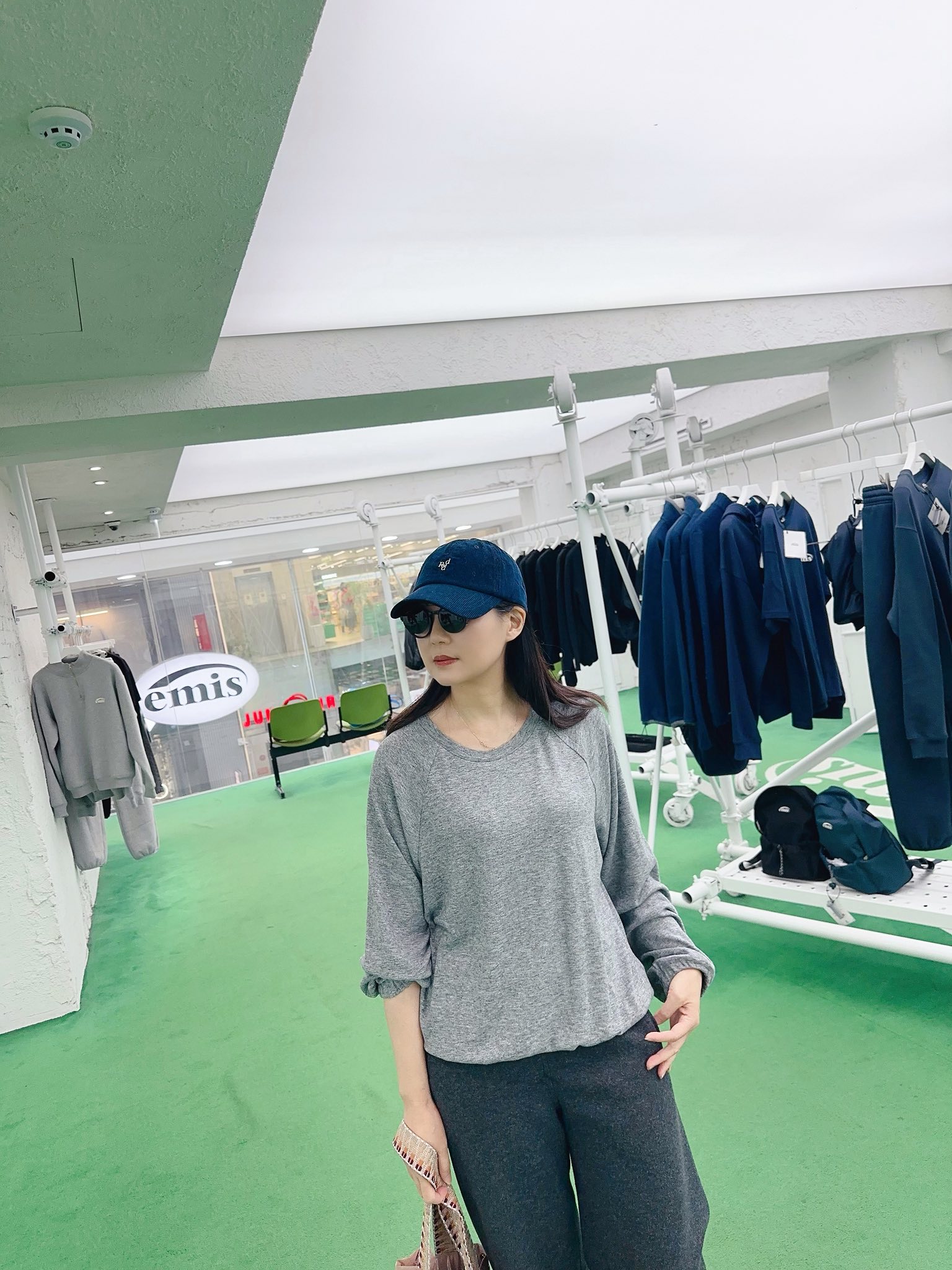 完美舒適彈性柔軟上衣