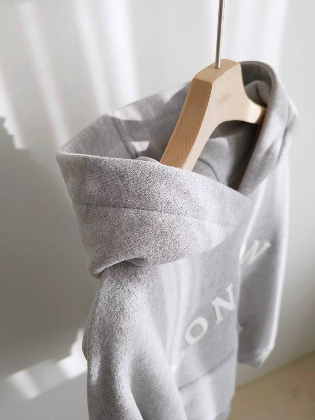 C26.休閒LONDON連帽大學TEE