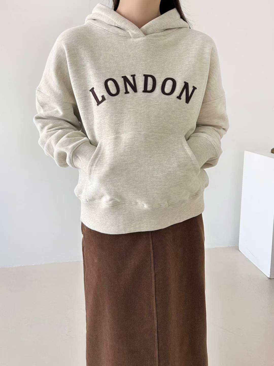 C26.休閒LONDON連帽大學TEE