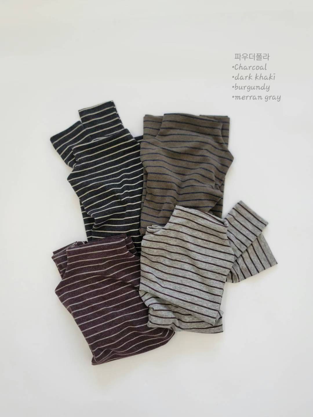 B75.不刺膚條紋高領上衣