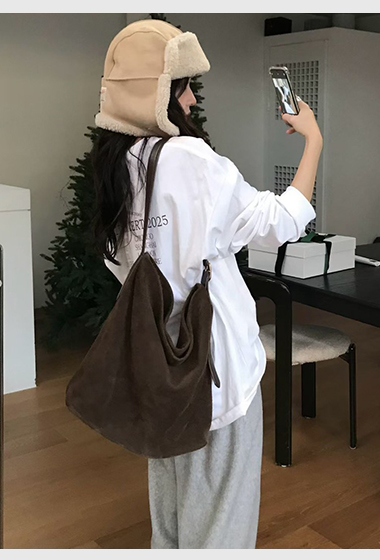 A05.小V家舒適內搭圓領棉TEE