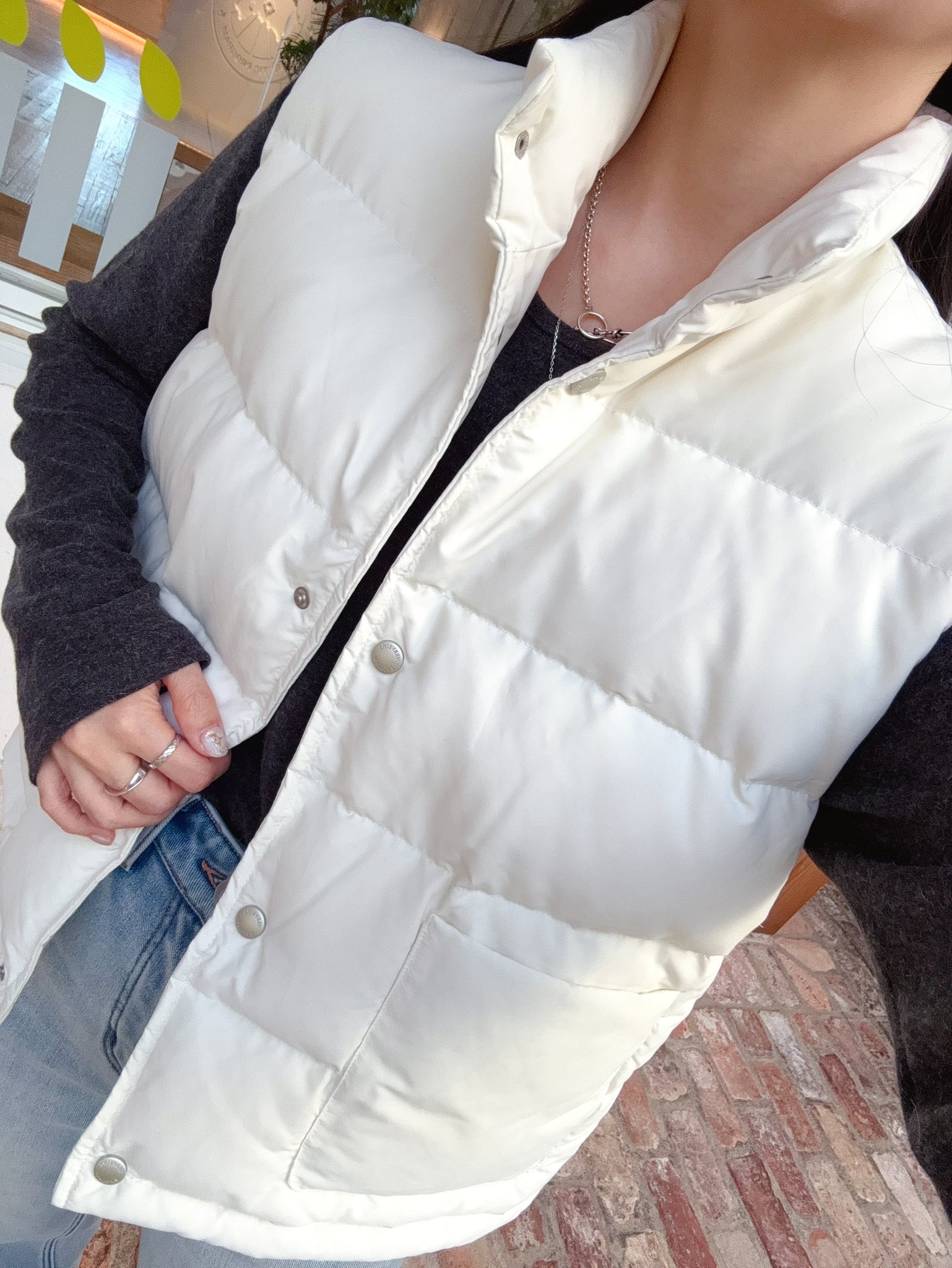 B26.冬季百搭大圓領開衩上衣