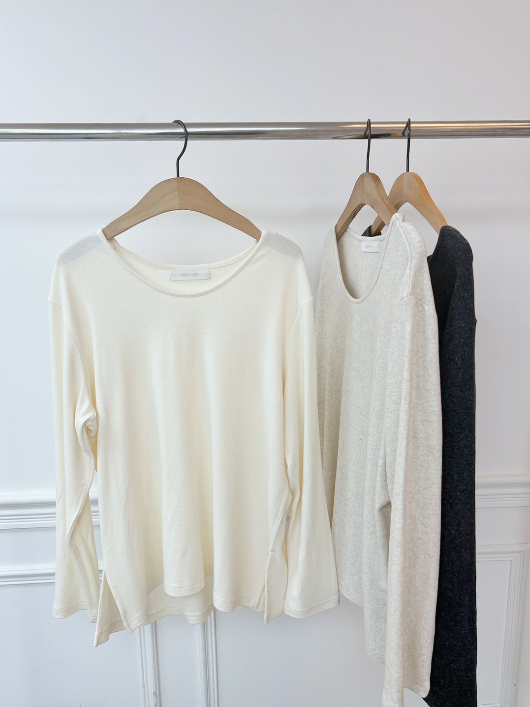 B26.冬季百搭大圓領開衩上衣