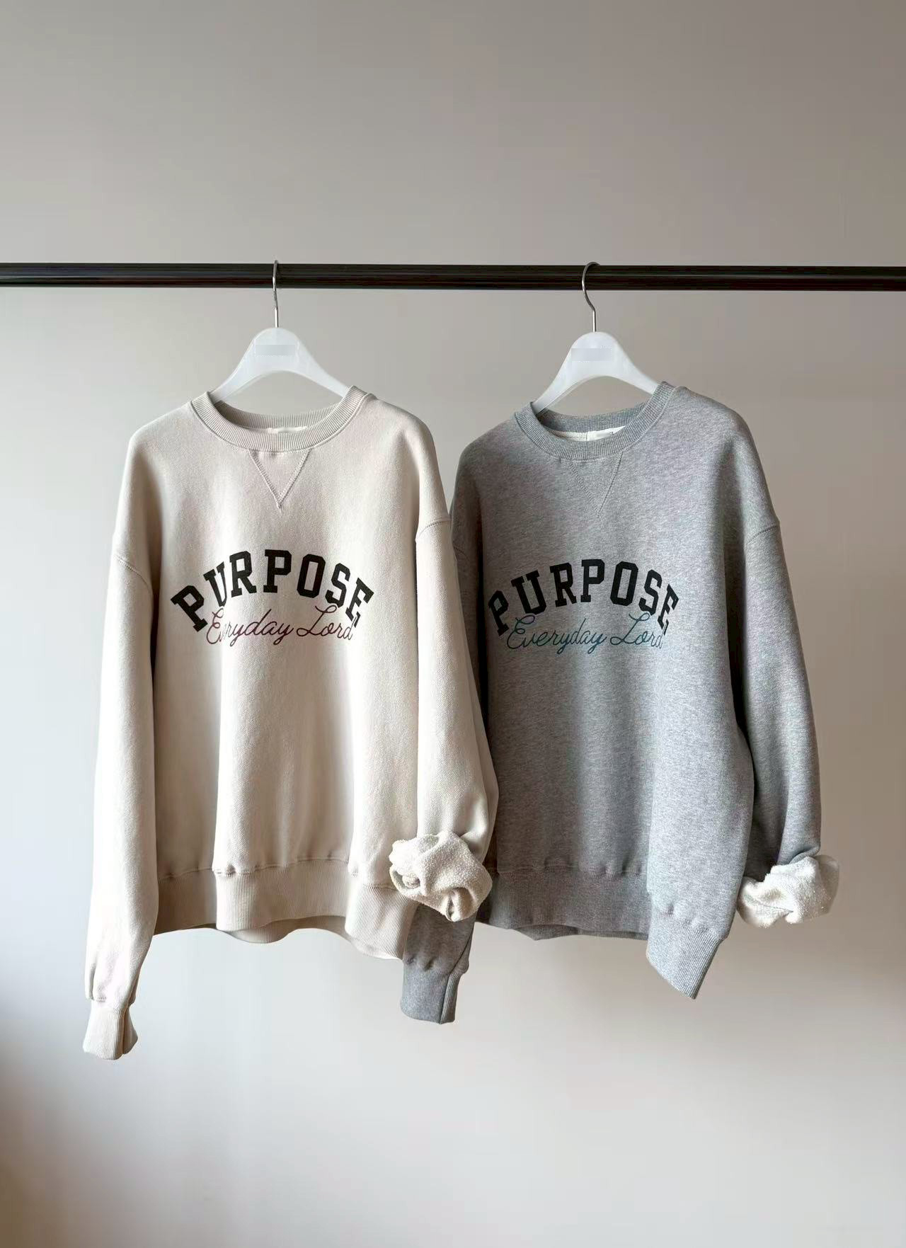 A56.瘦瘦歐膩PURPOSE刷毛大學TEE