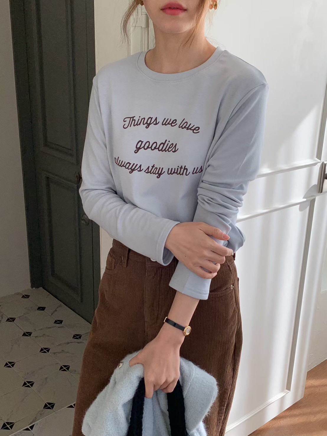 A69.日常莫蘭迪英文草寫TEE