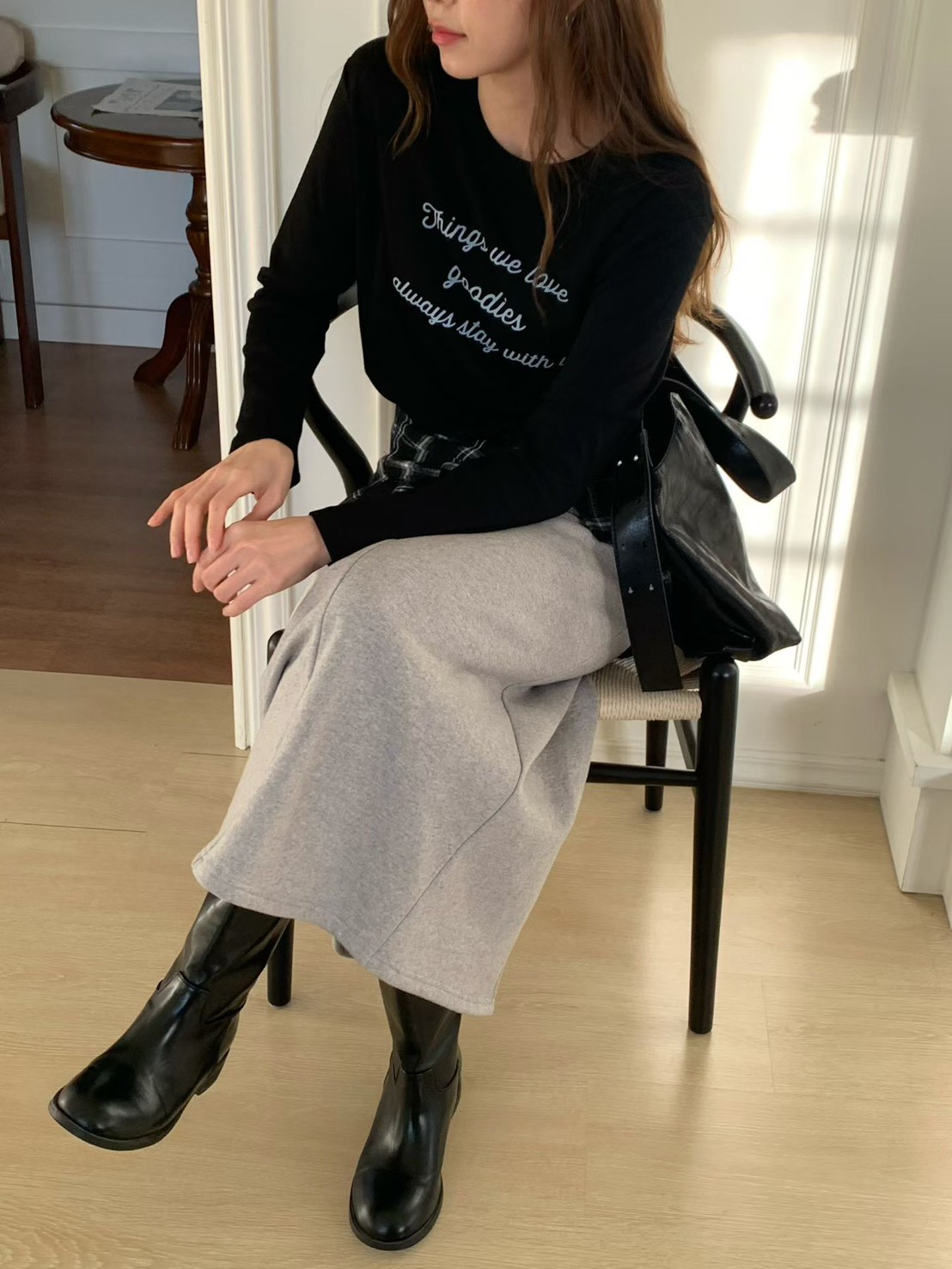 A69.日常莫蘭迪英文草寫TEE