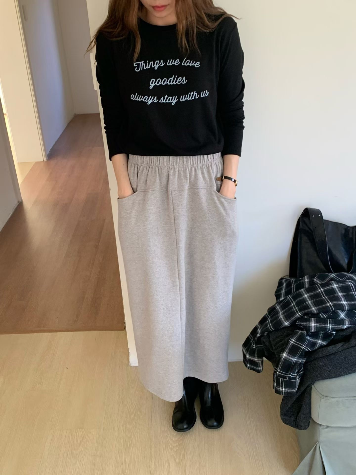 A69.日常莫蘭迪英文草寫TEE