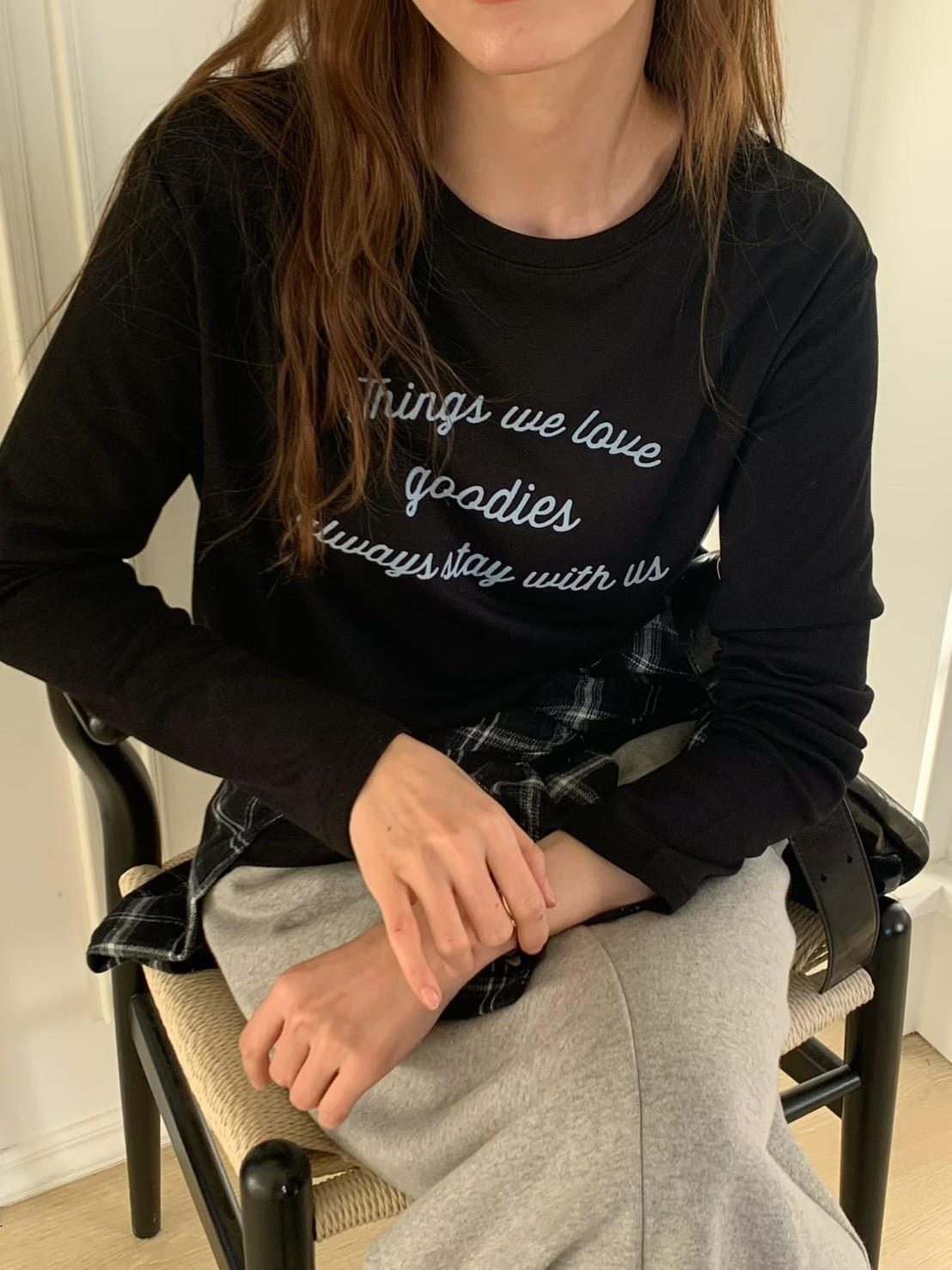 A69.日常莫蘭迪英文草寫TEE