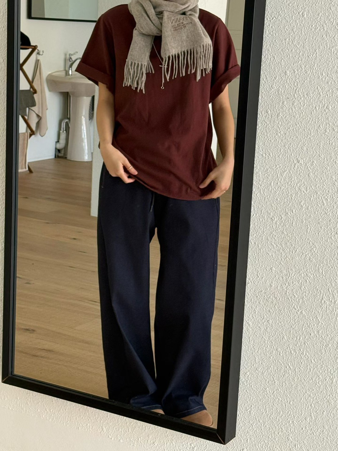 B11.小字Orcival短袖TEE