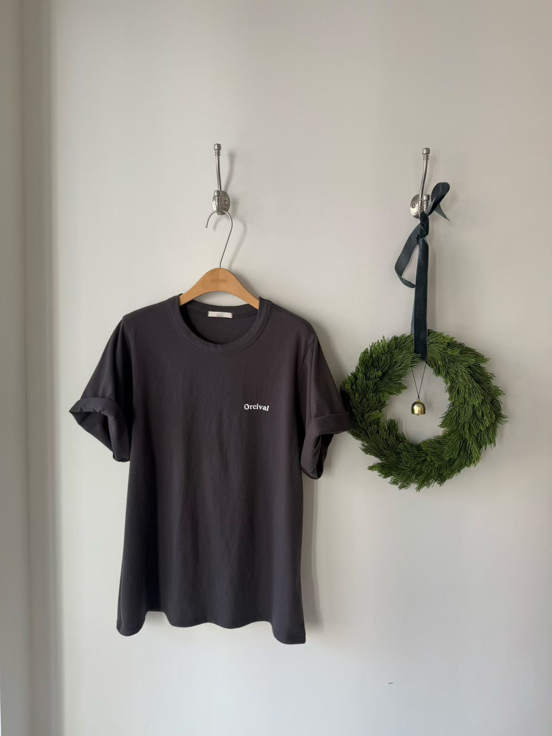 B11.小字Orcival短袖TEE
