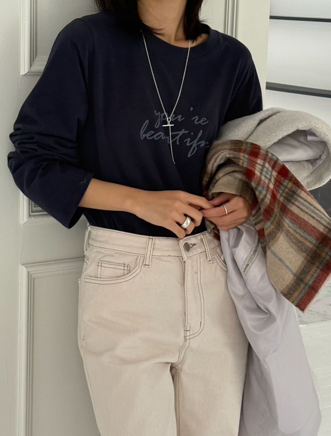 B06.日常冬季英文草寫TEE