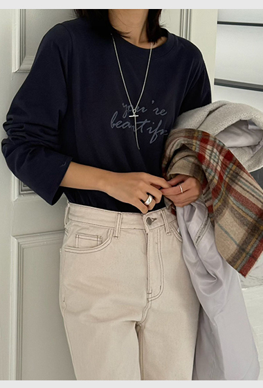 B06.日常冬季英文草寫TEE