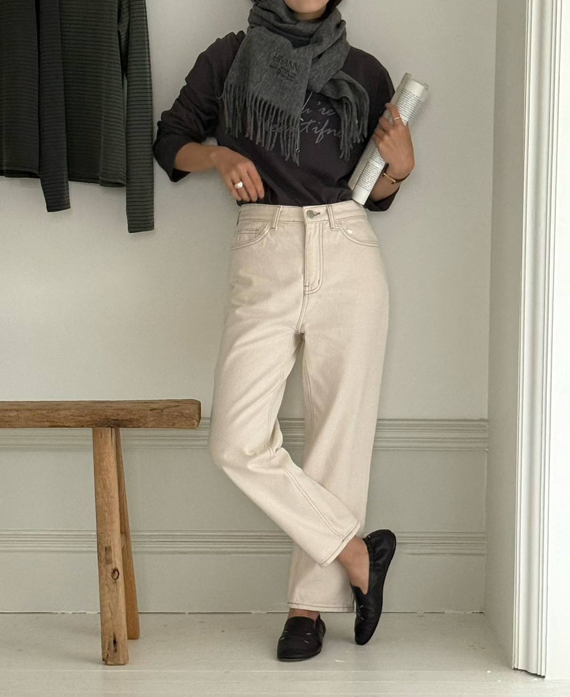 B06.日常冬季英文草寫TEE