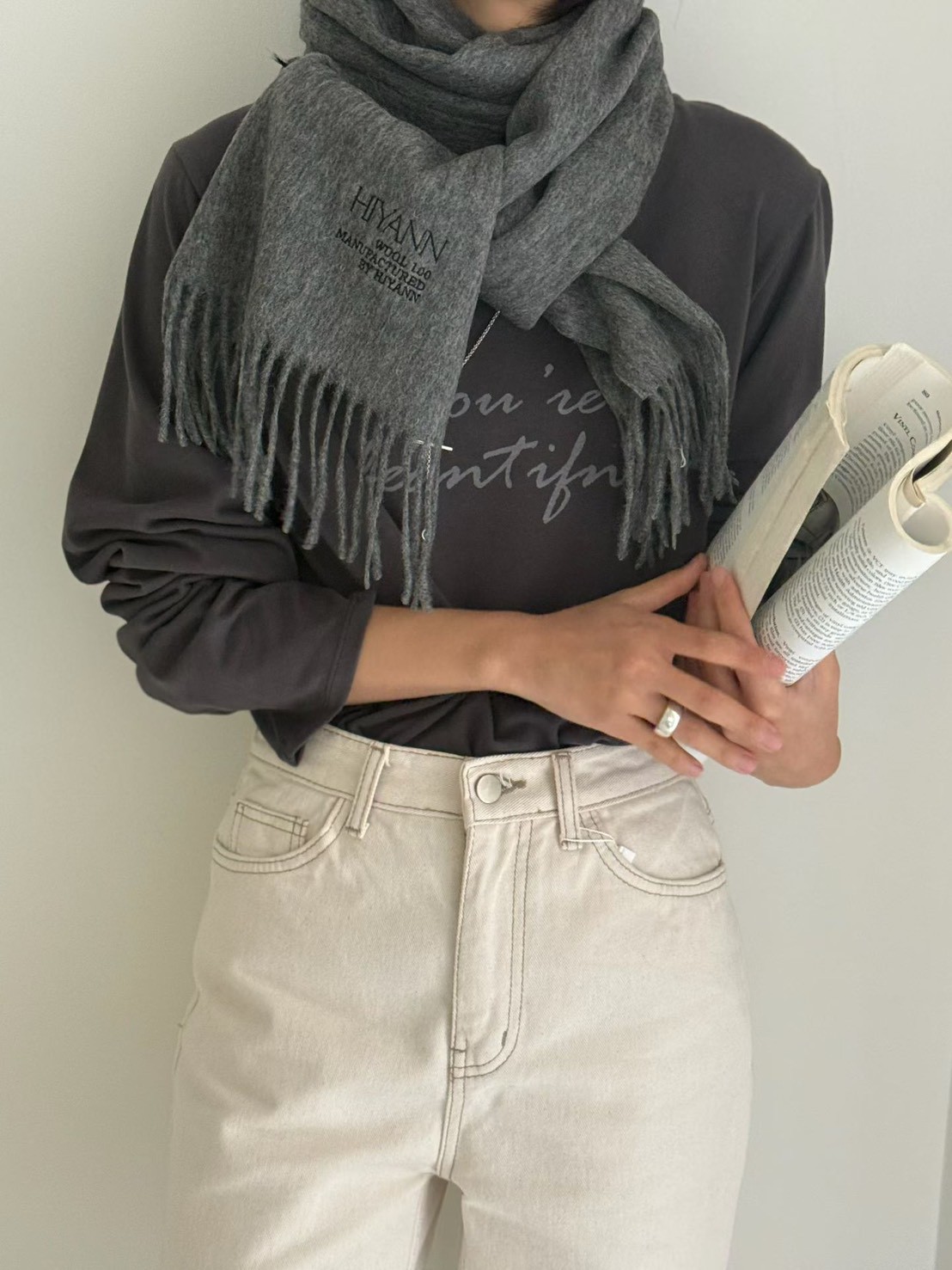 B06.日常冬季英文草寫TEE