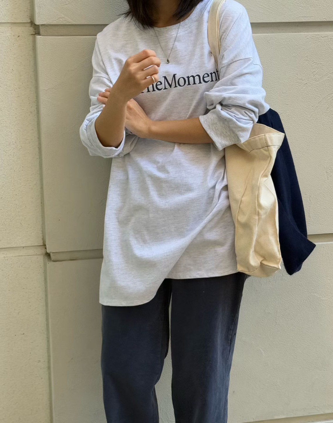 B13.AT The Moment長版TEE