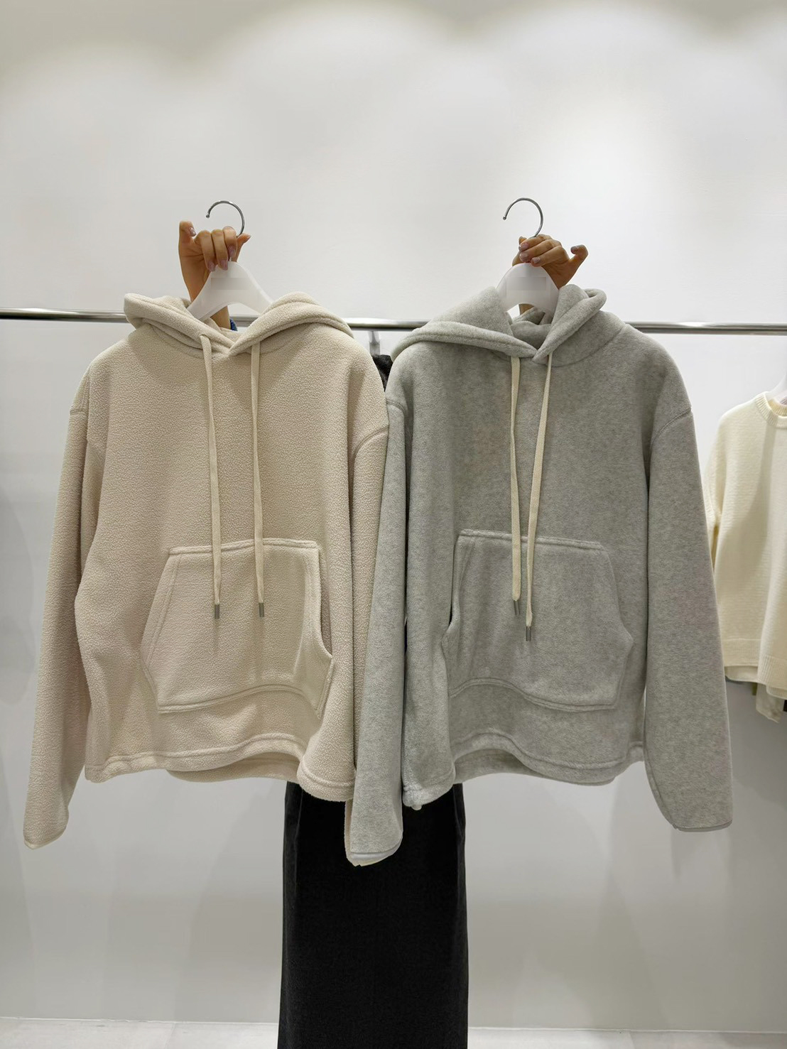 B34.質感家可愛毛絨紋理連帽上衣