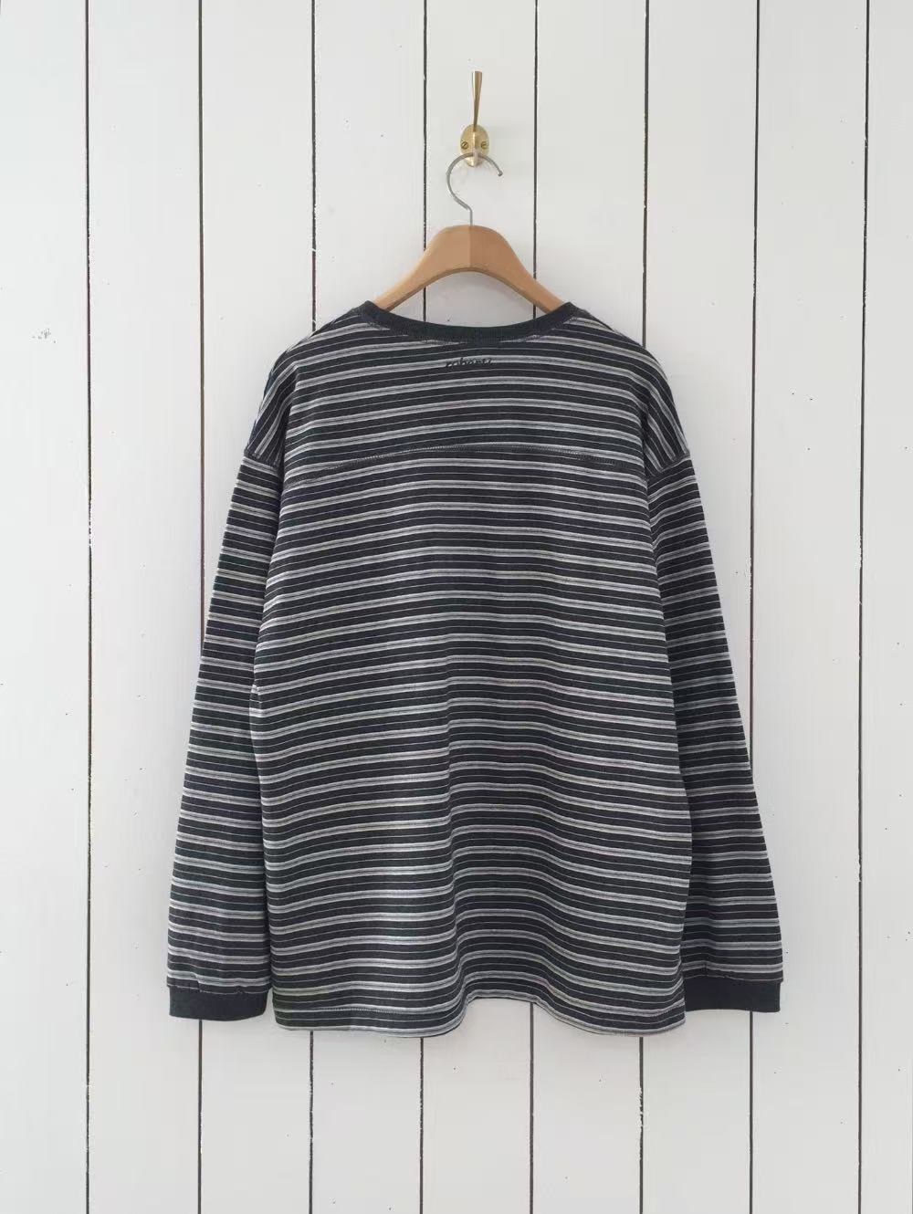 B24.寬鬆自在條紋長袖TEE