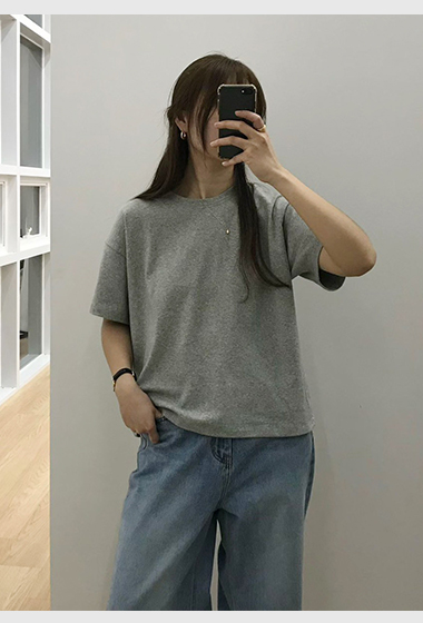 B25.好穿質感系圓領短袖TEE