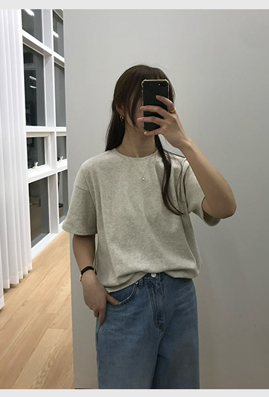 B25.好穿質感系圓領短袖TEE