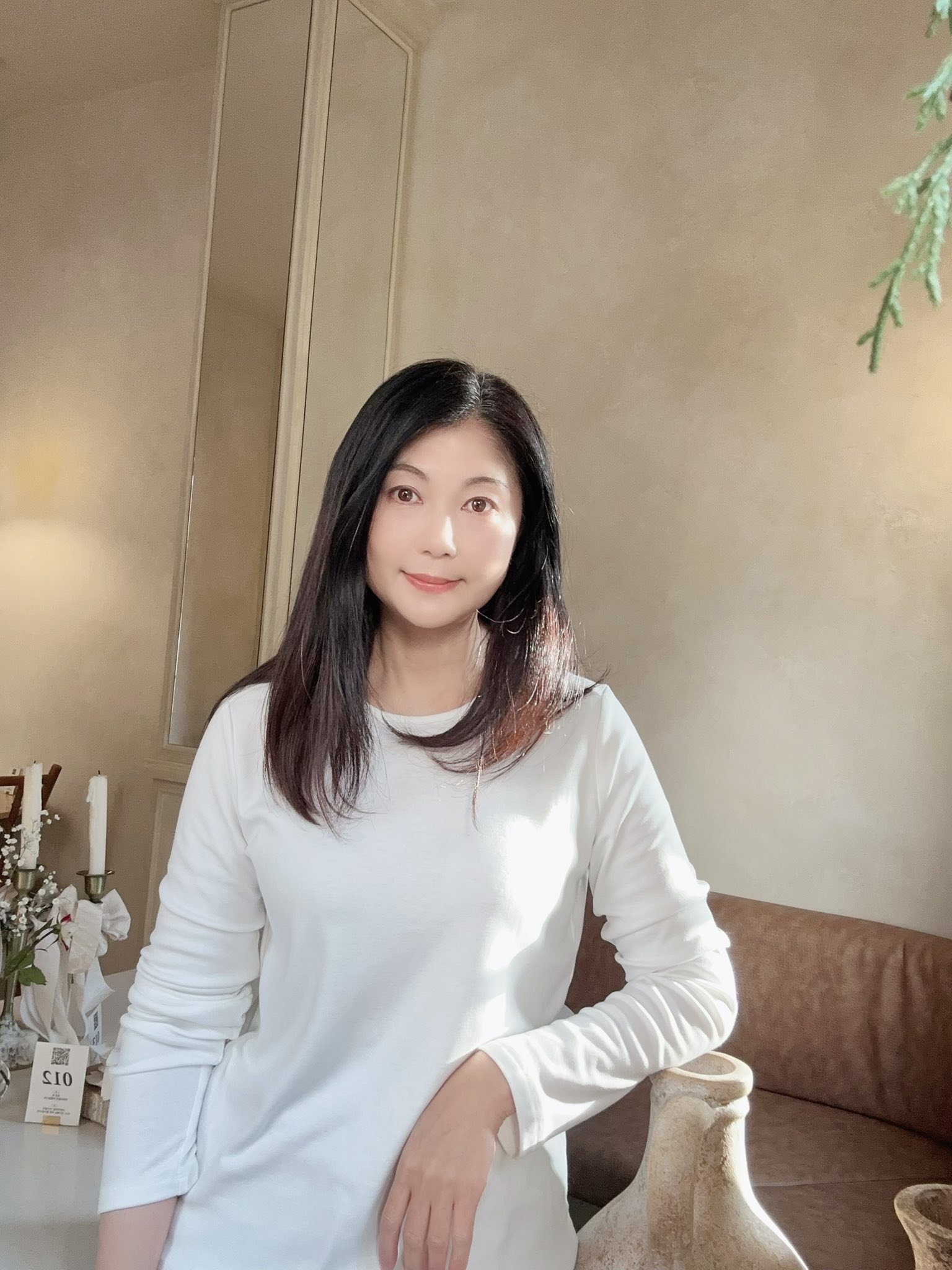 百搭內磨毛顯瘦肩前移TEE