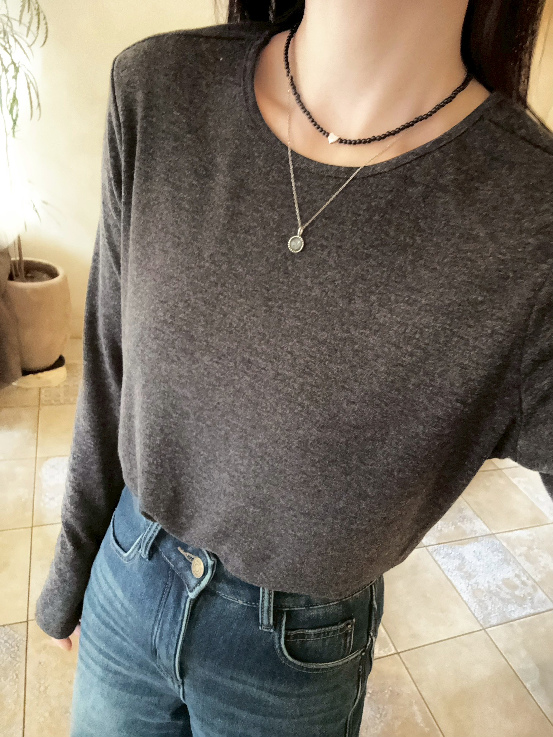 A14.百搭內磨毛顯瘦肩前移TEE