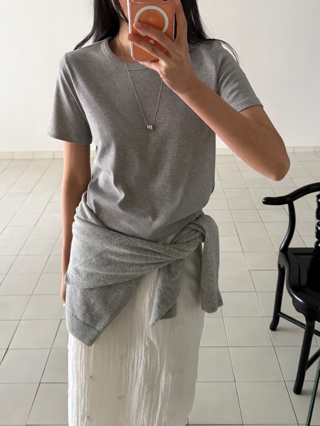 B21.瘦瘦歐膩圓領素色短TEE