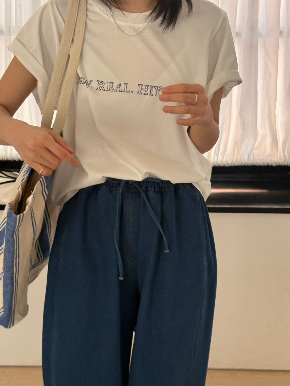 B38.休閒自在印字短TEE