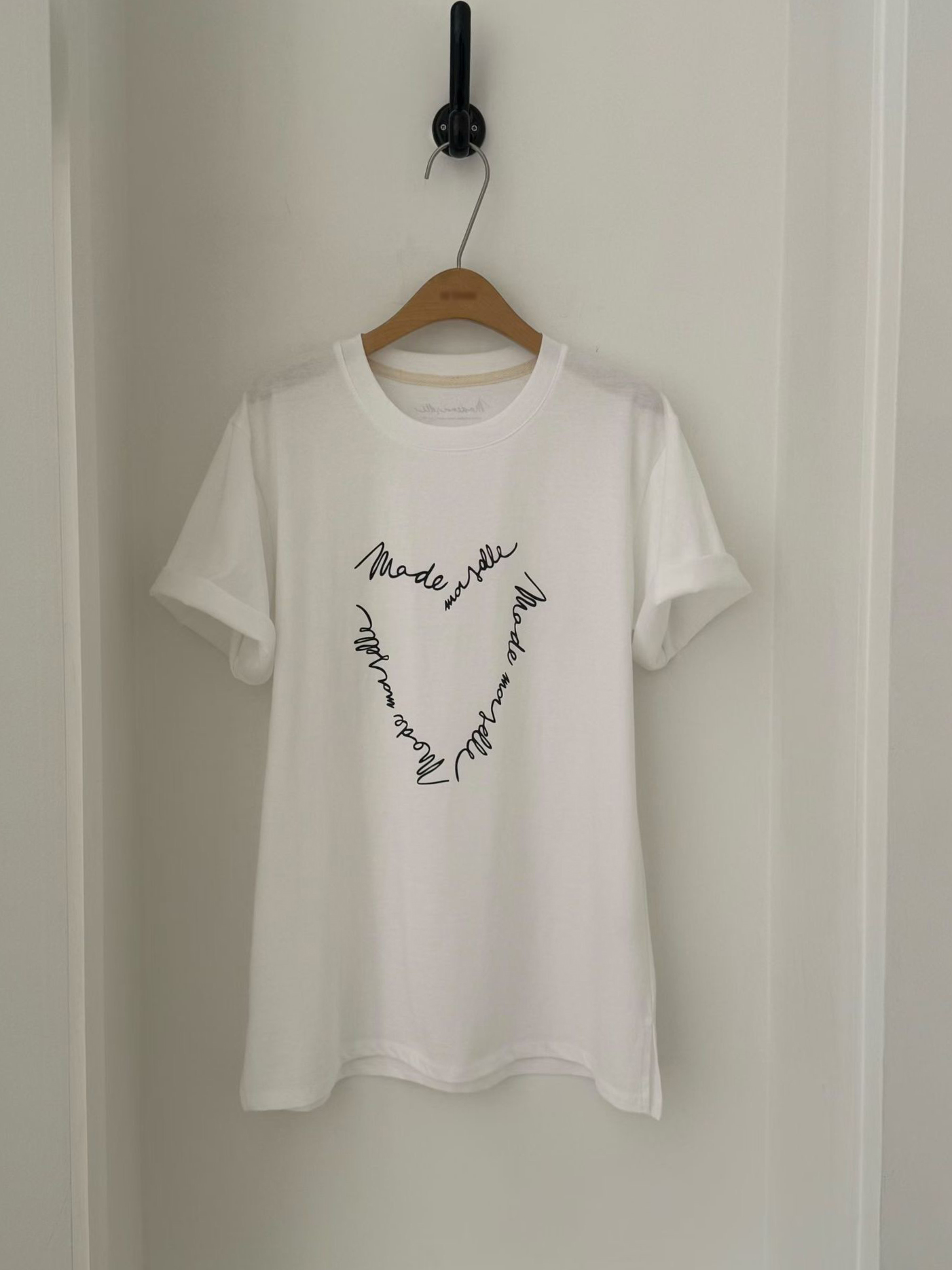 B37.可愛愛心排字寬鬆TEE