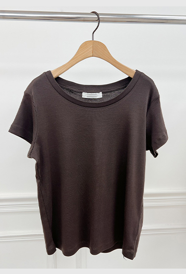 A04.日常素面大圓領彈性短袖TEE