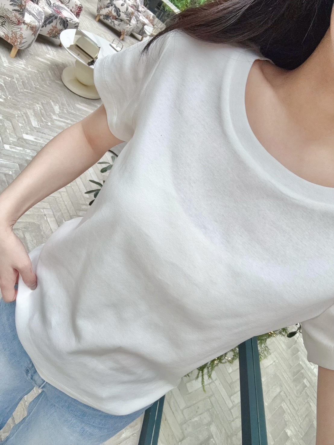 A04.日常素面大圓領彈性短袖TEE