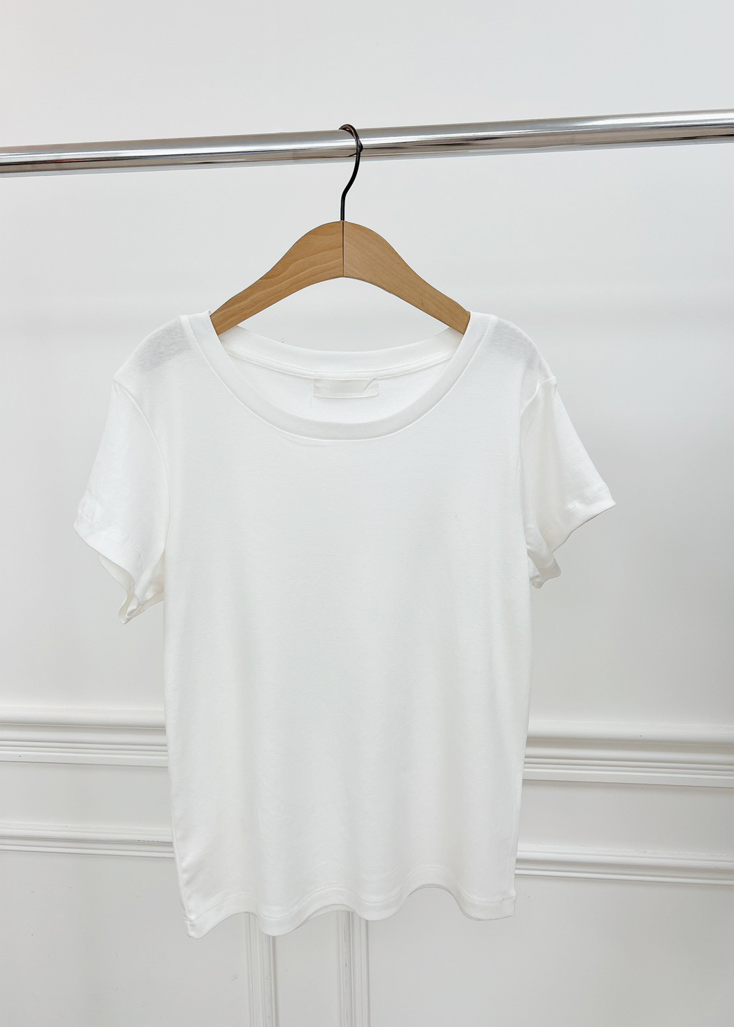 A04.日常素面大圓領彈性短袖TEE