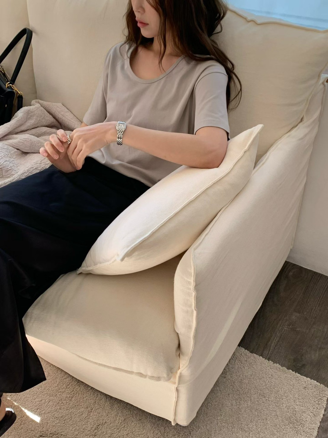 B58.糖果女孩U領彈Q素色TEE