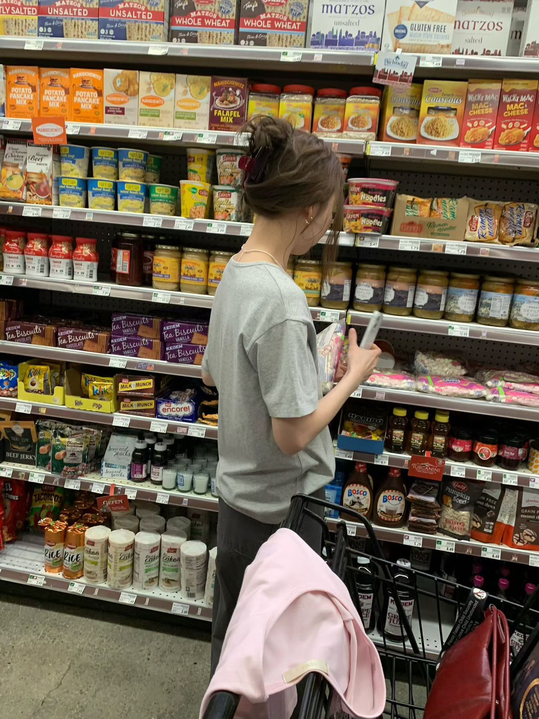 B58.糖果女孩U領彈Q素色TEE