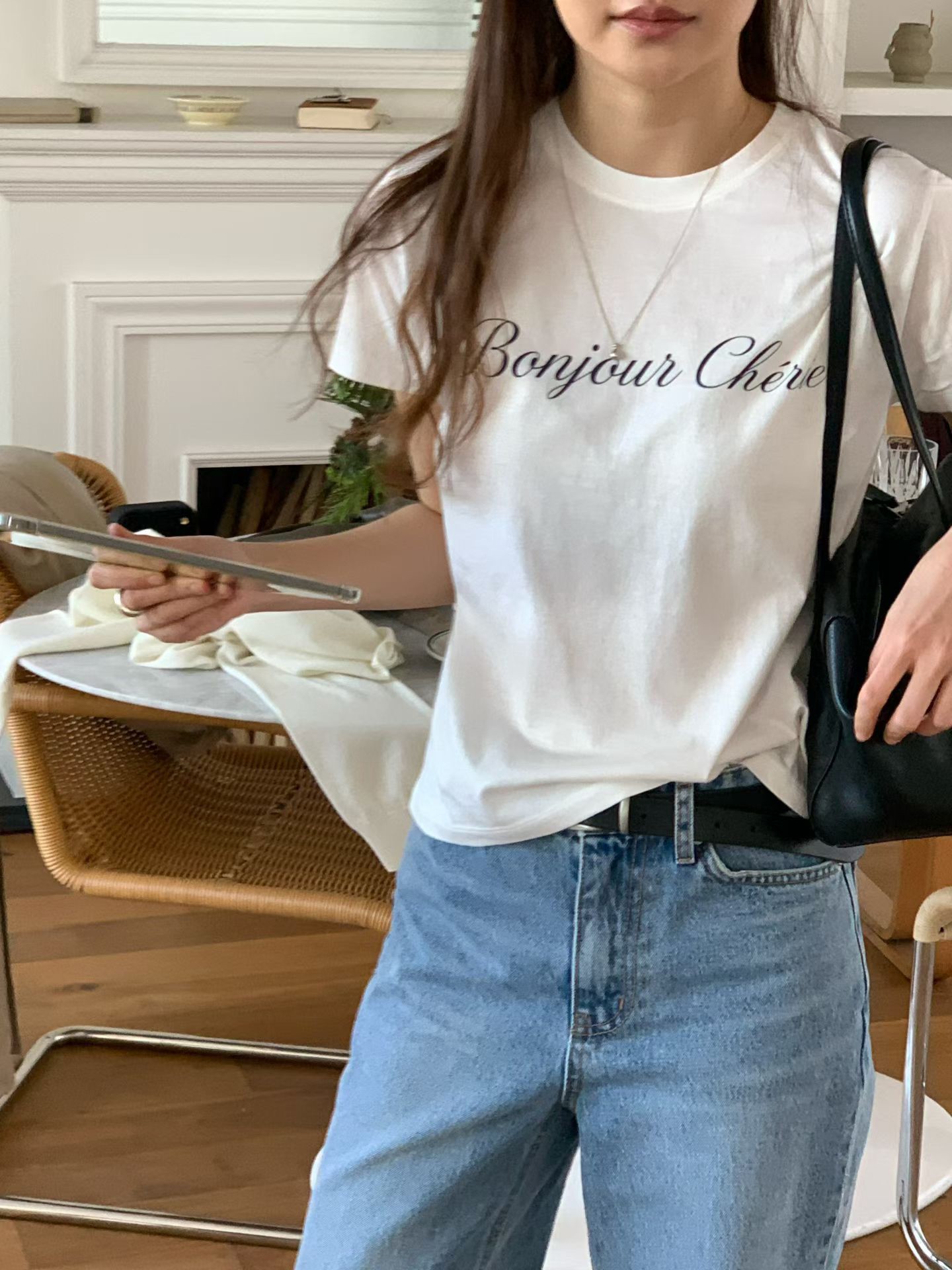 B01.大V家BONJOUR印字短TEE