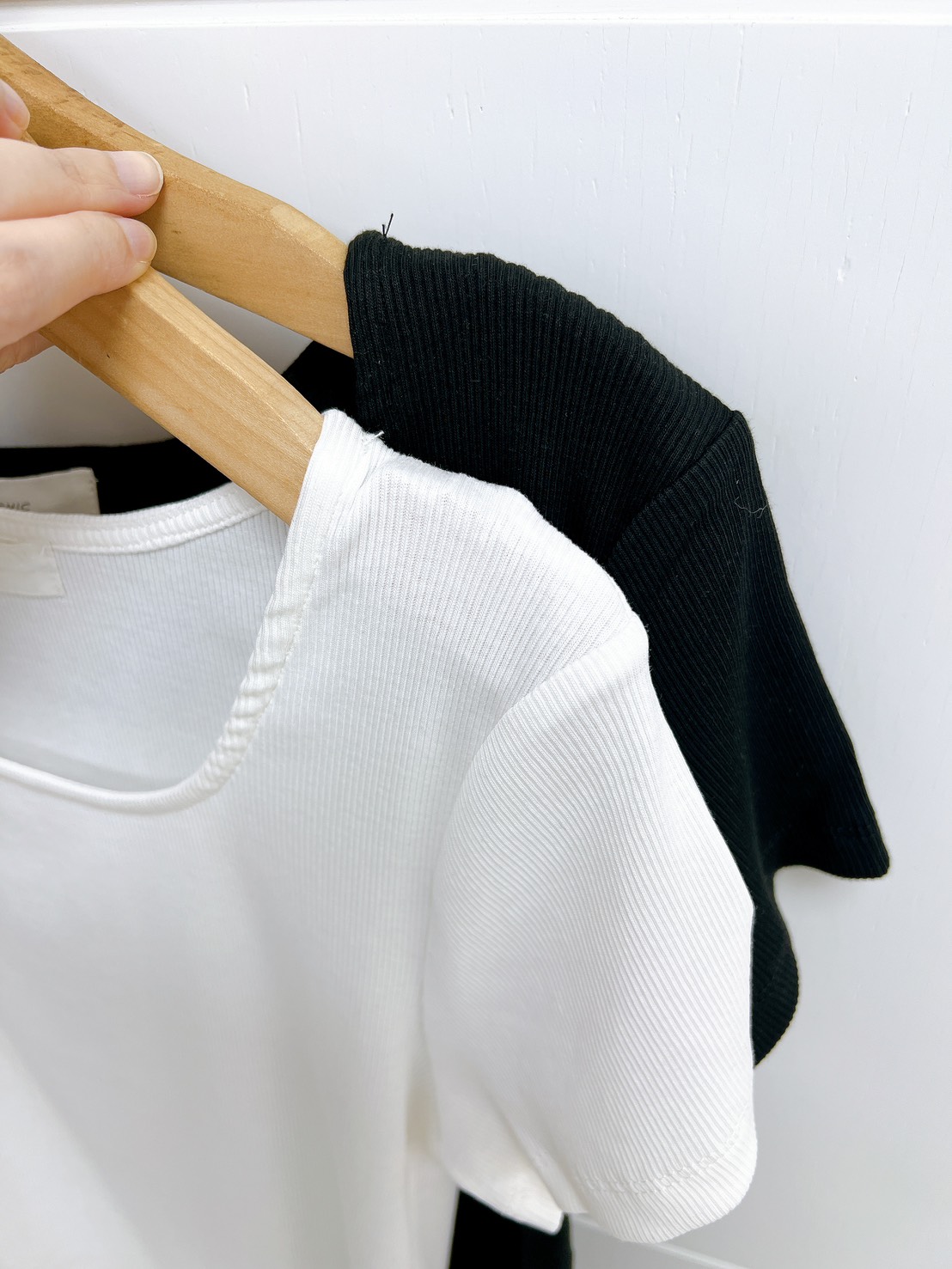 日常女孩方領彈性TEE